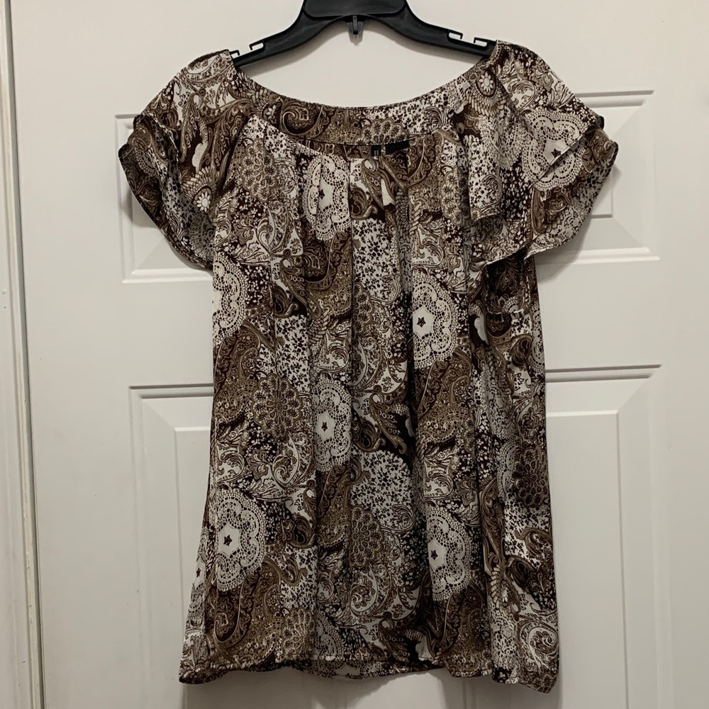 3/$15 new directions Brown Paisley Flutter Sleeve Blouse Size 1X